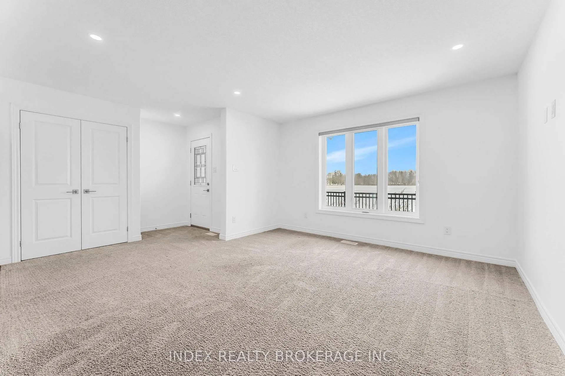 Photo 7 of Unit 6, 29 Schuyler Street, Brant, Paris — HOMEH