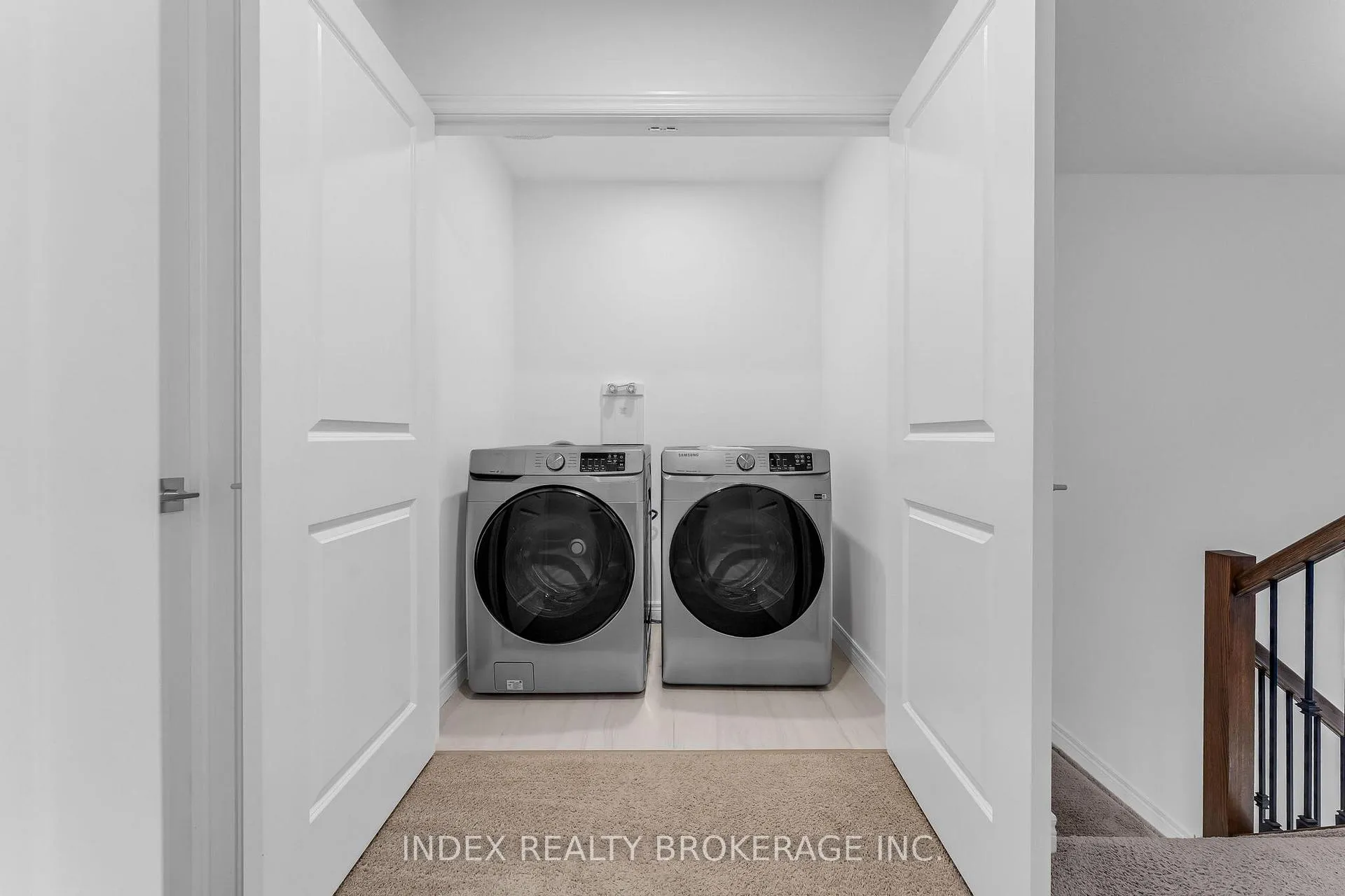 Photo 24 of Unit 6, 29 Schuyler Street, Brant, Paris — HOMEH