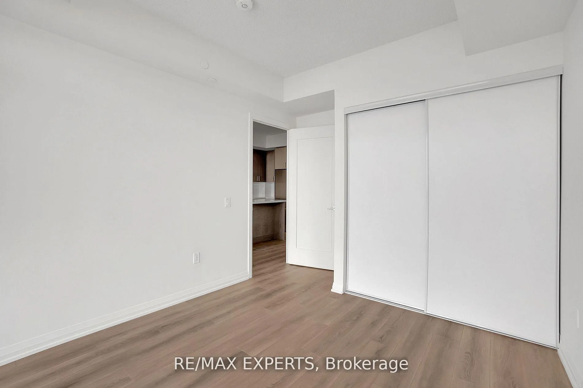 Photo 12 of Unit 806, 8960 Jane Street, Vaughan, Vellore Village — HOMEH