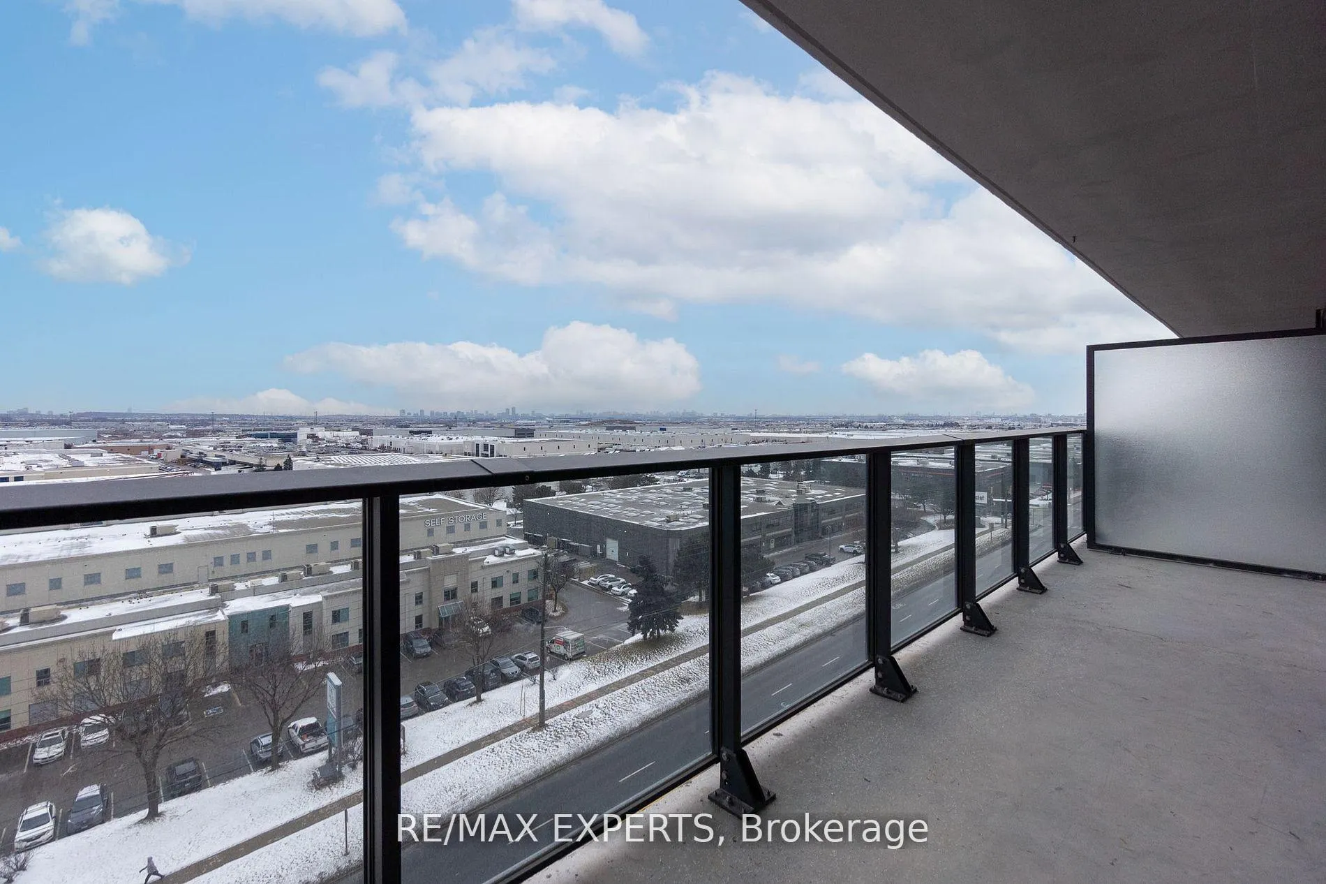 Photo 17 of Unit 806, 8960 Jane Street, Vaughan, Vellore Village — HOMEH