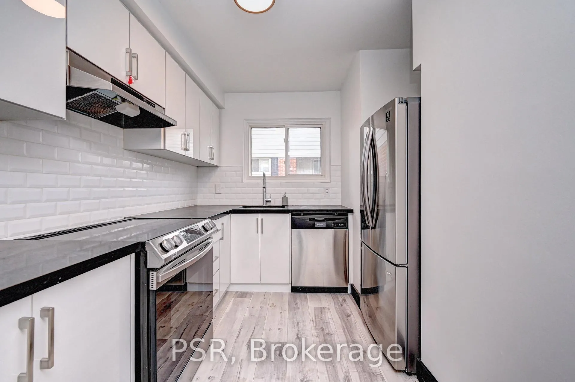 Photo 8 of Unit C, 522 Sunnydale Place, Waterloo — HOMEH