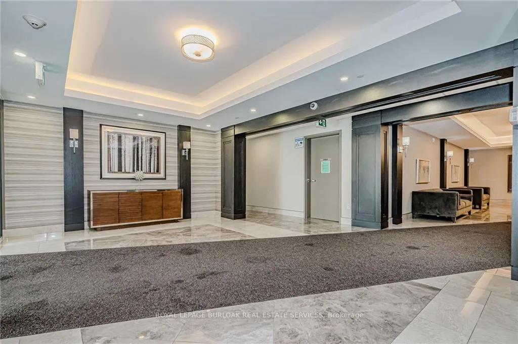 Photo 2 of Unit 101, 101 Shoreview Place, Hamilton, Lakeshore — HOMEH