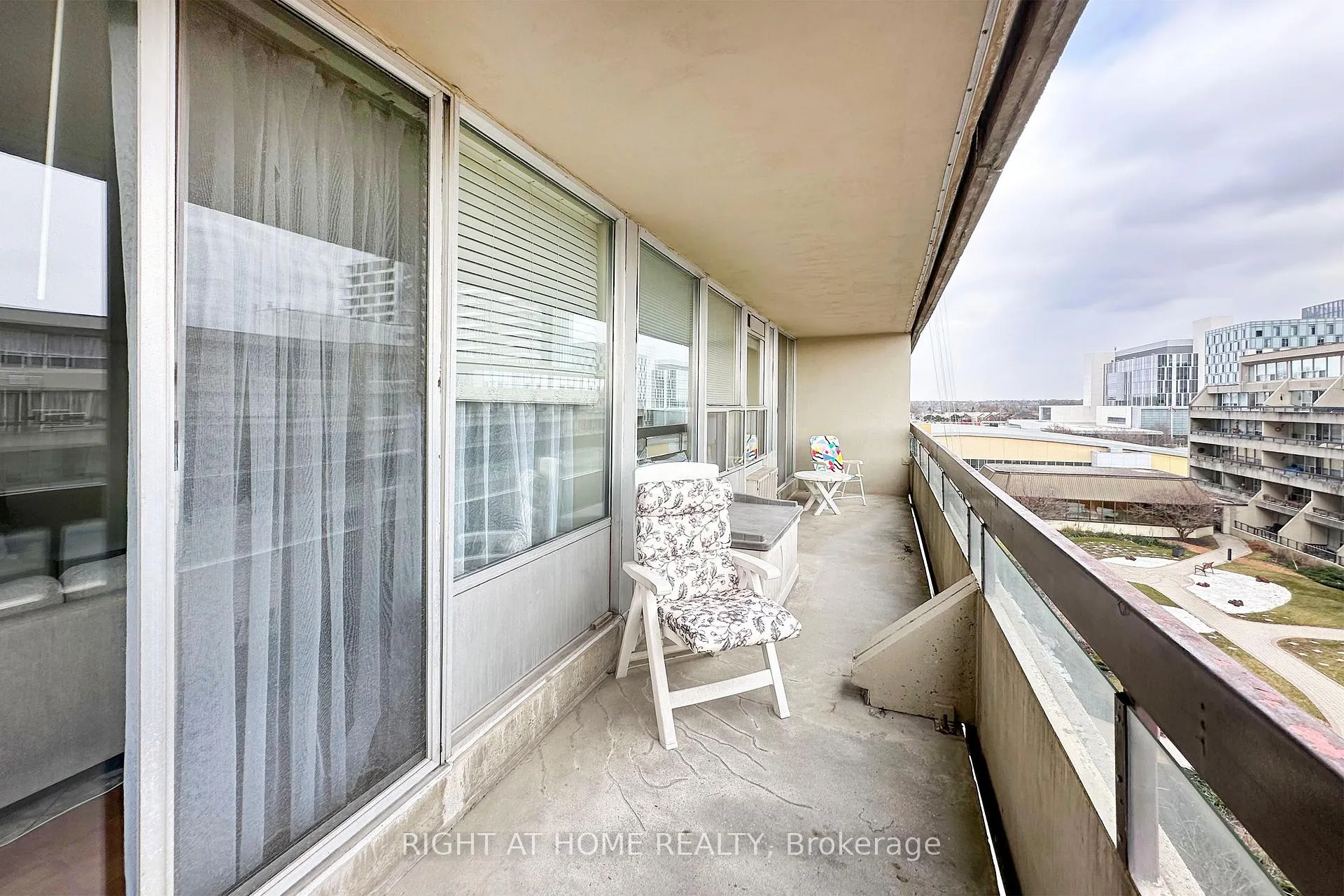 Photo 19 of Unit 614, 55 William Street E, Oshawa, O'Neill — HOMEH