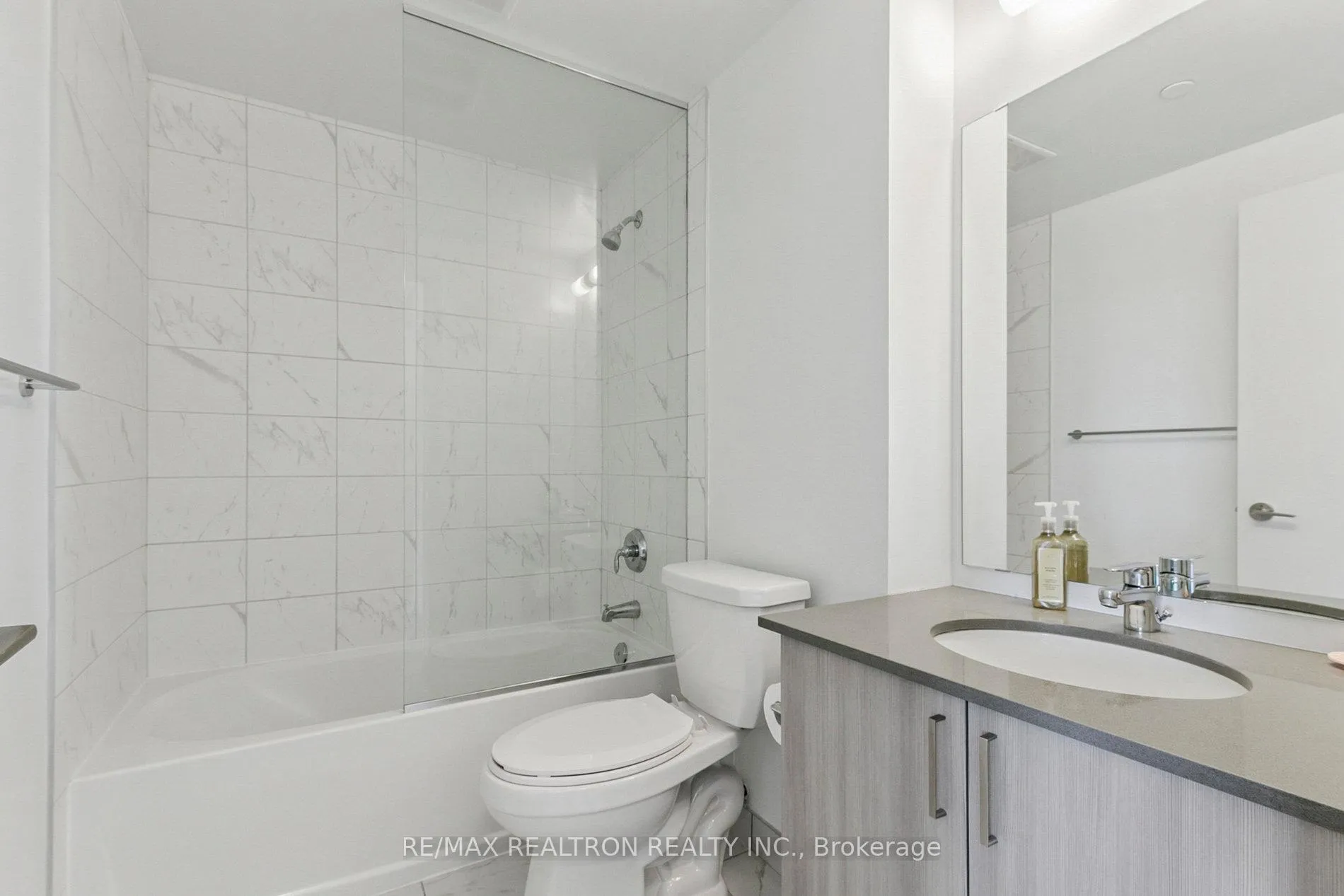 Photo 19 of Unit 1701, 1435 Celebration Drive, Pickering, Bay Ridges — HOMEH