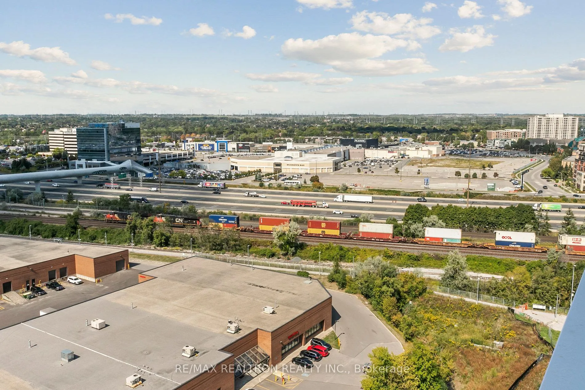 Photo 26 of Unit 1701, 1435 Celebration Drive, Pickering, Bay Ridges — HOMEH
