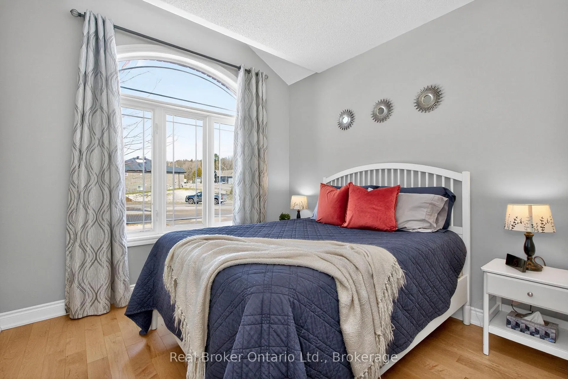Photo 17 of 951 Stollar Place, Midland — HOMEH