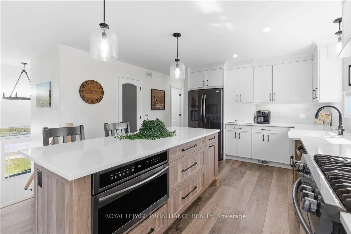 Photo 12 of 56 Alnet Drive, Belleville, Belleville Ward — HOMEH