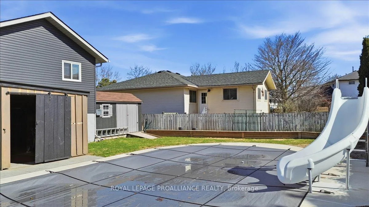 Photo 48 of 56 Alnet Drive, Belleville, Belleville Ward — HOMEH