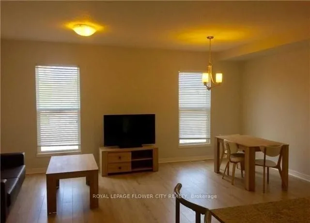 Photo 3 of Unit T211, 62 Balsam Street, Waterloo, Beechwood/University — HOMEH