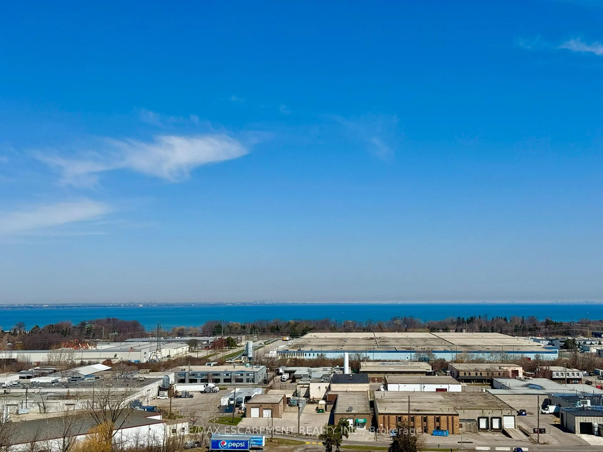 Photo 12 of Unit 1211, 2782 Barton Street, Hamilton, Riverdale — HOMEH