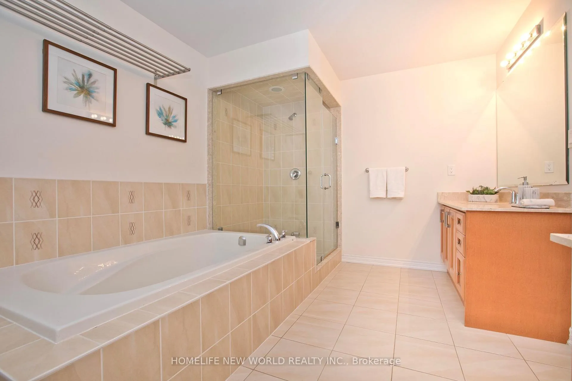 Photo 23 of 25 Saddlebrook Drive, Markham, Cornell — HOMEH