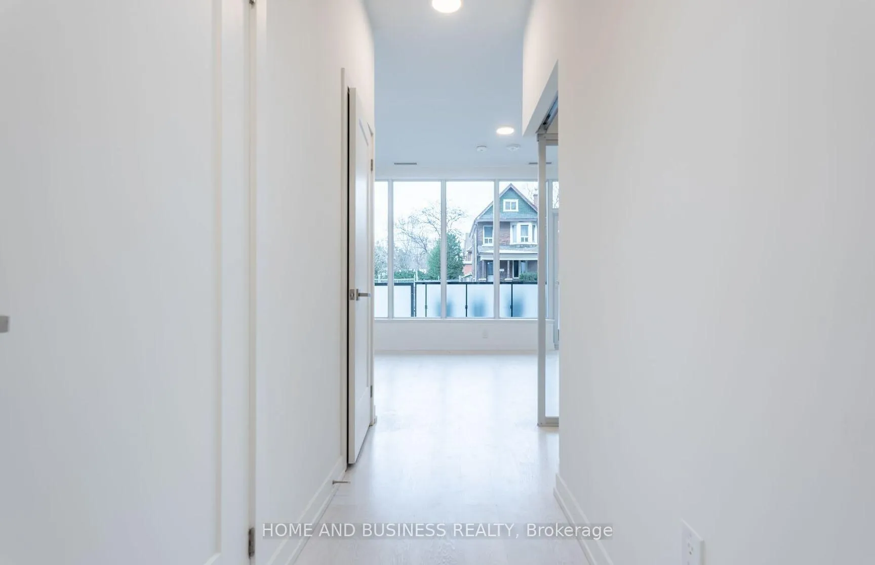 Photo 8 of Unit 104, 415 Main Street W, Hamilton, Kirkendall — HOMEH
