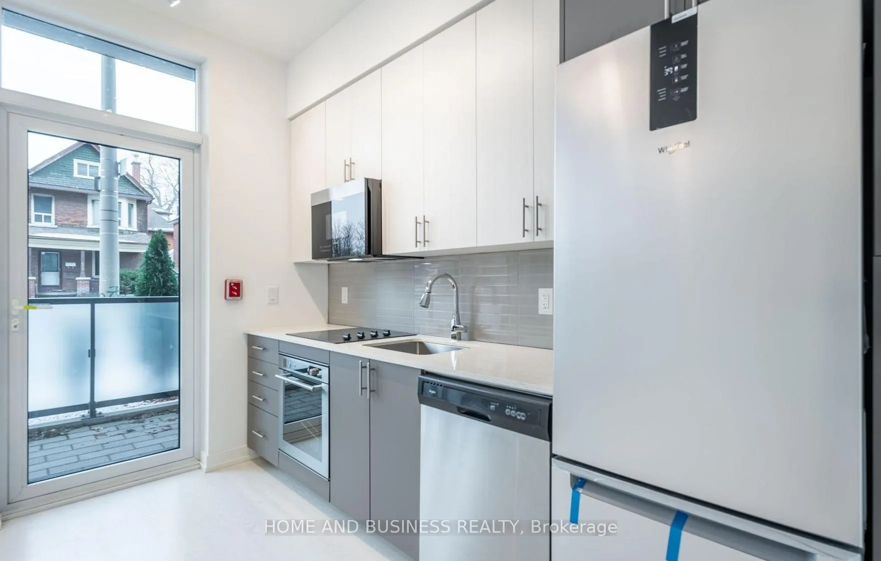 Photo 9 of Unit 104, 415 Main Street W, Hamilton, Kirkendall — HOMEH
