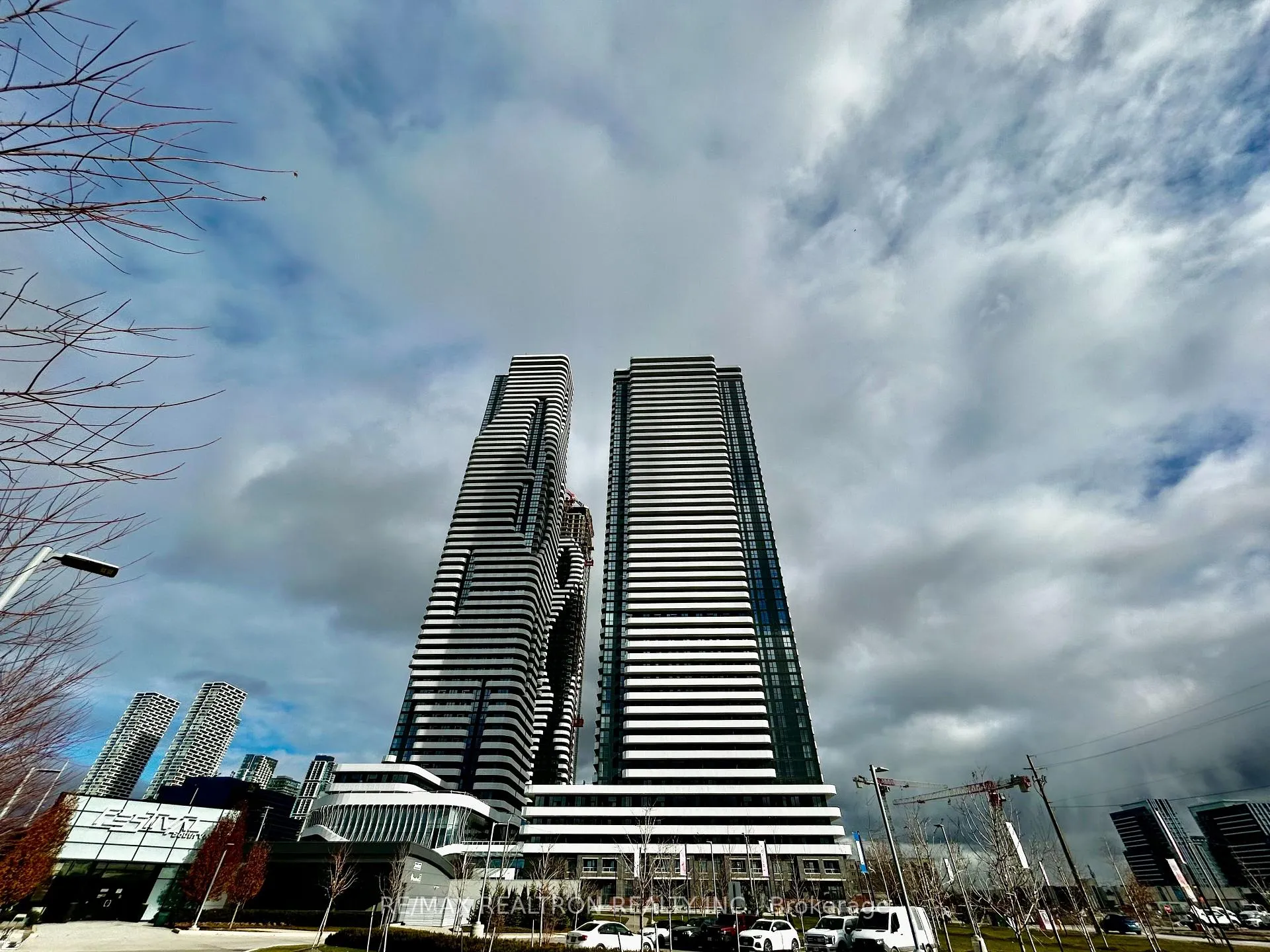 Photo 3 of Unit 521, 195 Commerce Street, Vaughan, Vaughan Corporate Centre — HOMEH