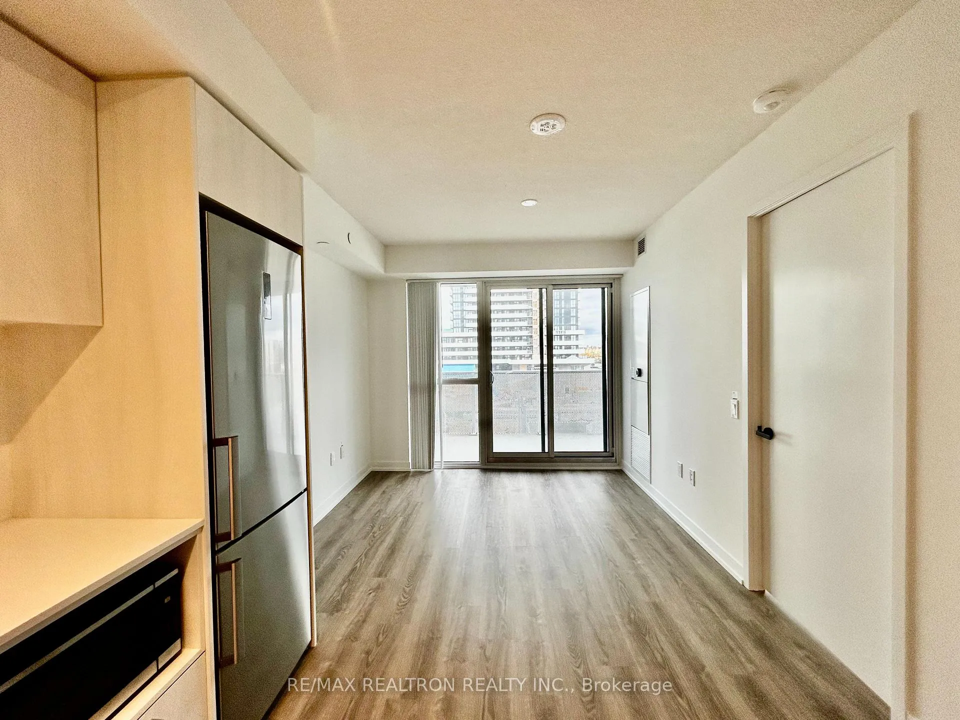 Photo 8 of Unit 521, 195 Commerce Street, Vaughan, Vaughan Corporate Centre — HOMEH