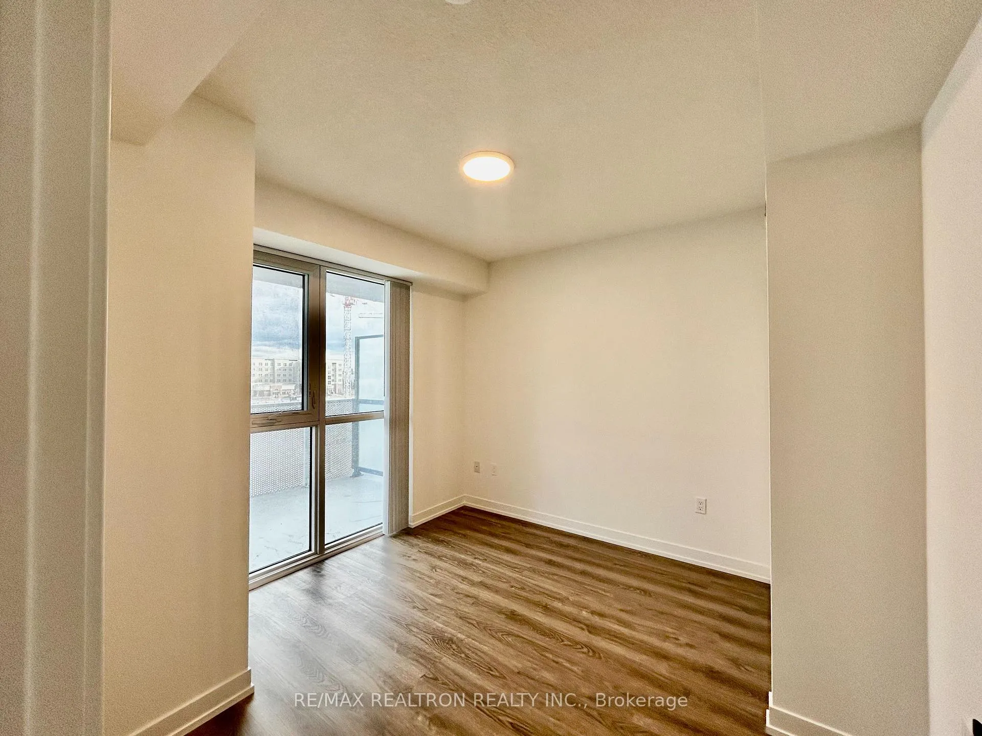 Photo 12 of Unit 521, 195 Commerce Street, Vaughan, Vaughan Corporate Centre — HOMEH