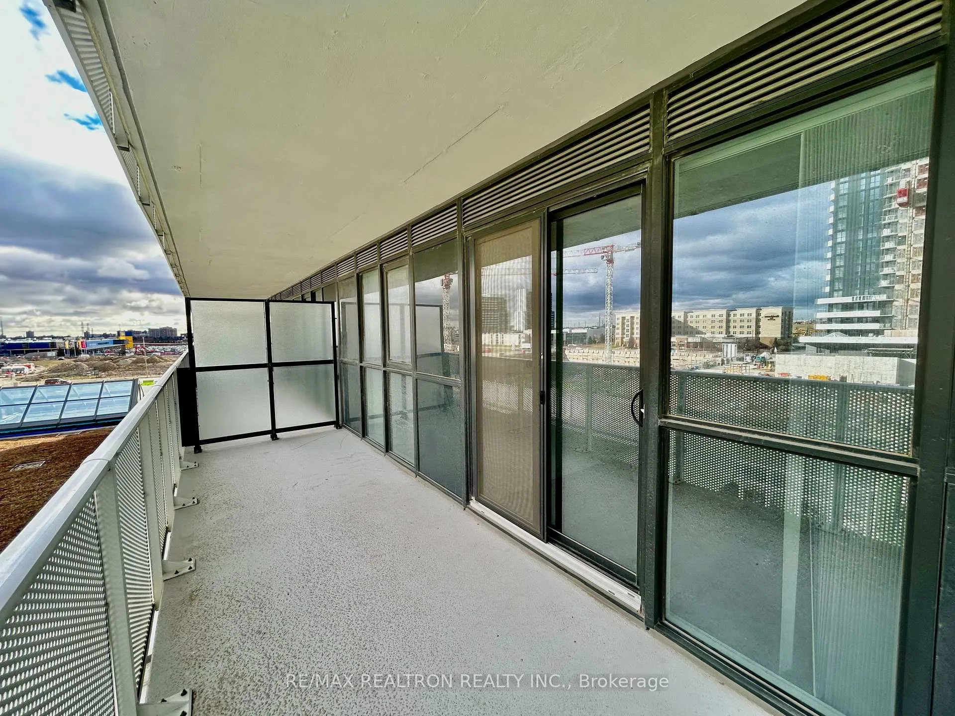 Photo 17 of Unit 521, 195 Commerce Street, Vaughan, Vaughan Corporate Centre — HOMEH