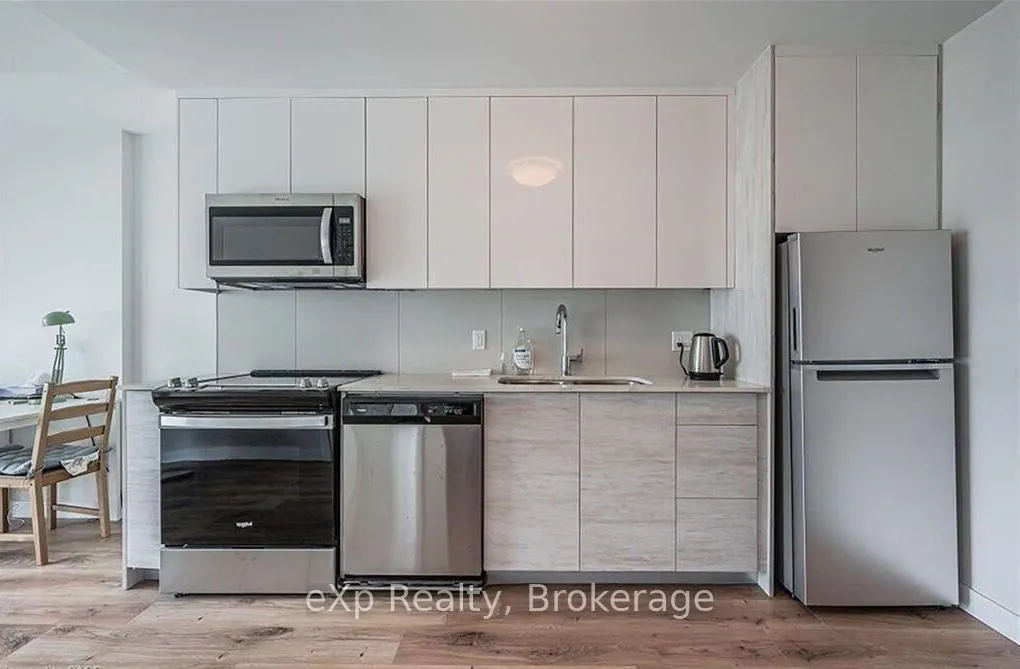 Photo 5 of Unit 701, 60 Frederick Street, Kitchener, City Commercial Core — HOMEH
