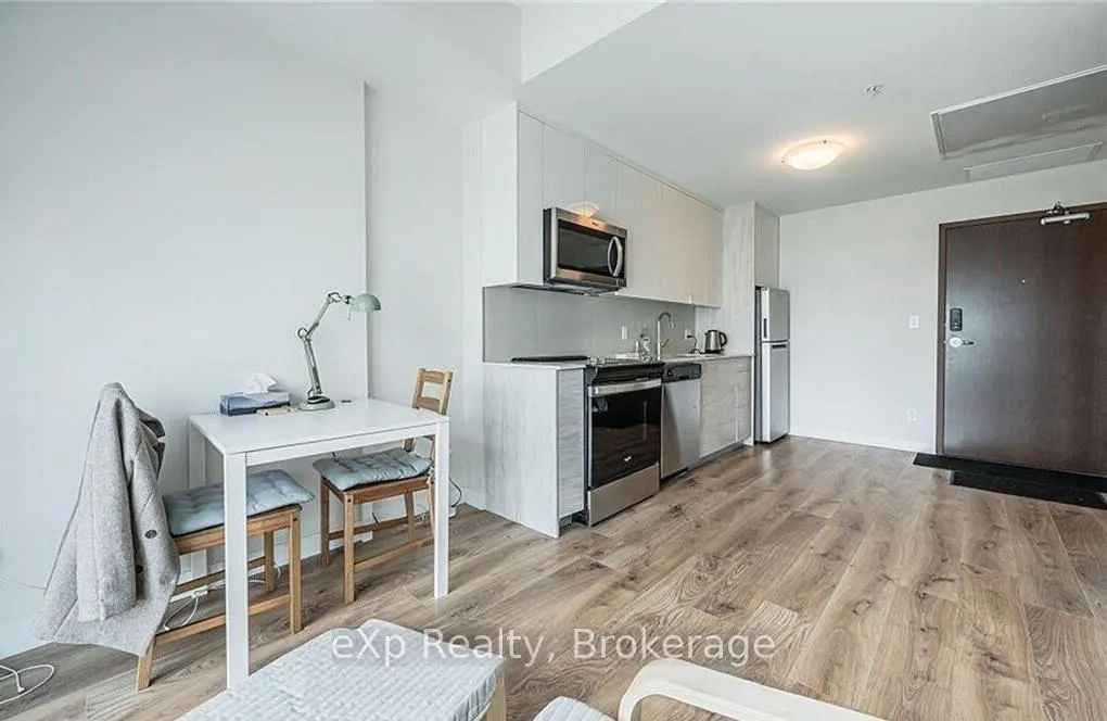 Photo 8 of Unit 701, 60 Frederick Street, Kitchener, City Commercial Core — HOMEH
