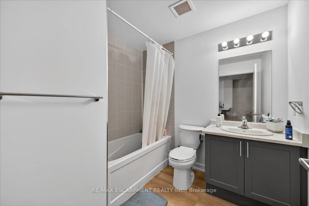 Photo 21 of Unit 428, 470 Dundas Street E, Hamilton, Waterdown — HOMEH