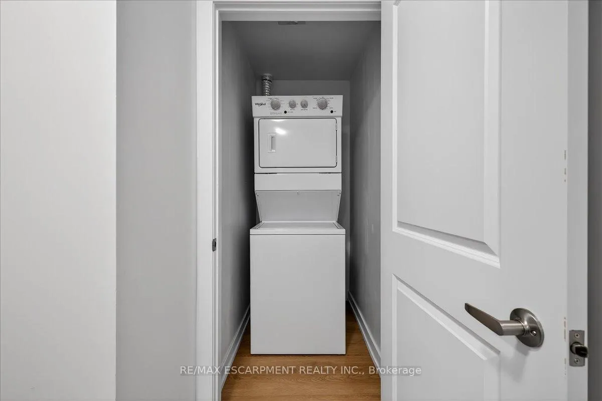 Photo 22 of Unit 428, 470 Dundas Street E, Hamilton, Waterdown — HOMEH