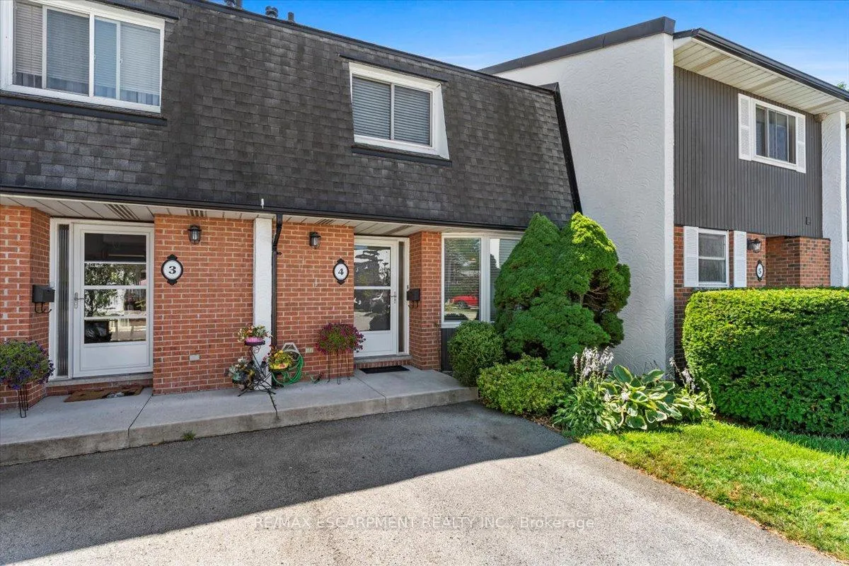 Photo 5 of Unit 4, 77 Linwell Road, St. Catharines, Lakeport — HOMEH