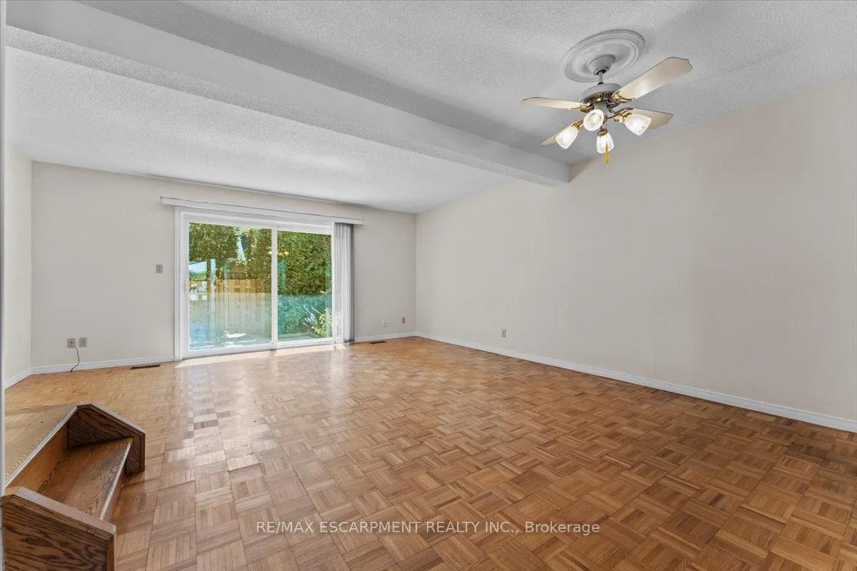 Photo 8 of Unit 4, 77 Linwell Road, St. Catharines, Lakeport — HOMEH