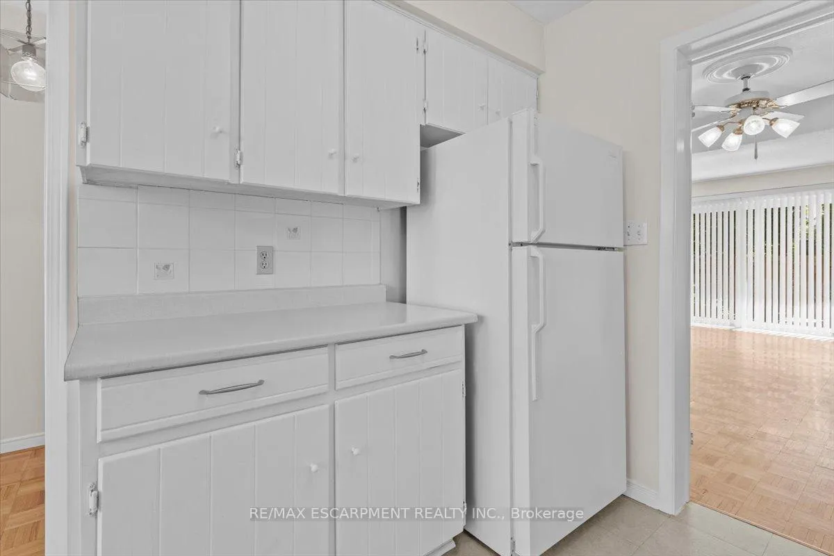 Photo 13 of Unit 4, 77 Linwell Road, St. Catharines, Lakeport — HOMEH
