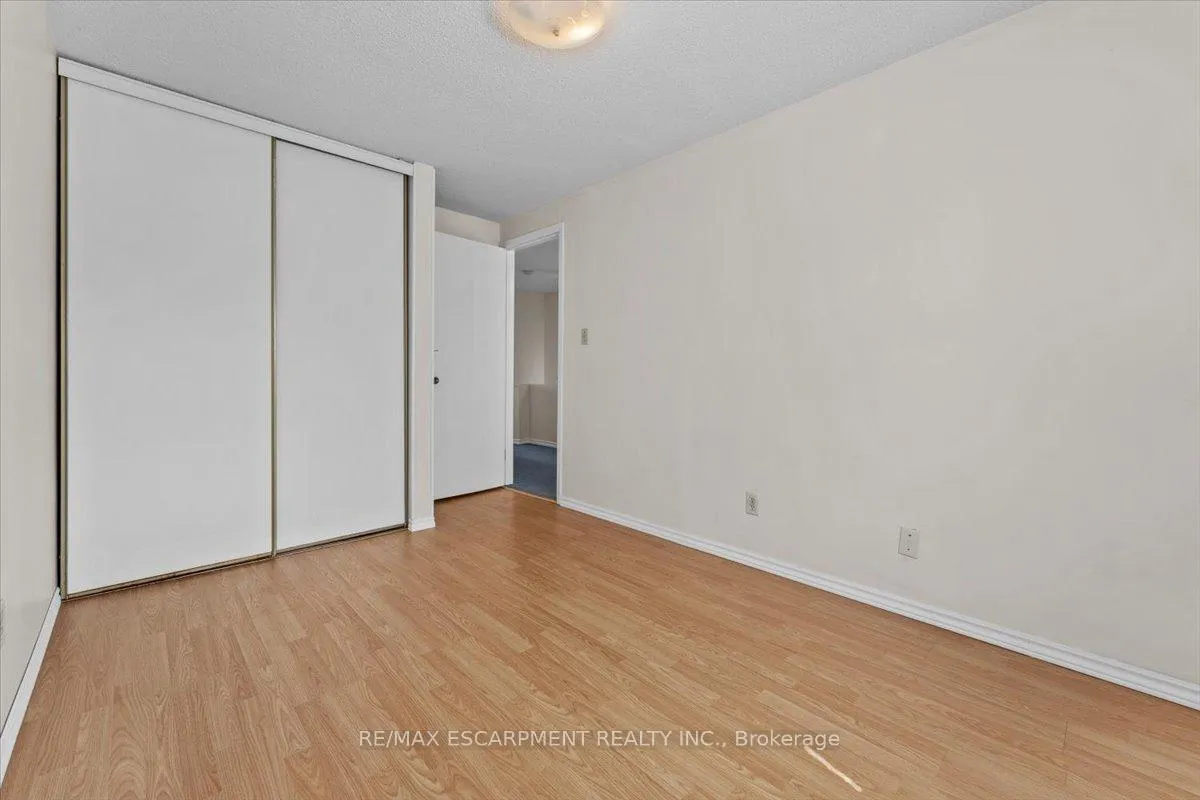 Photo 23 of Unit 4, 77 Linwell Road, St. Catharines, Lakeport — HOMEH