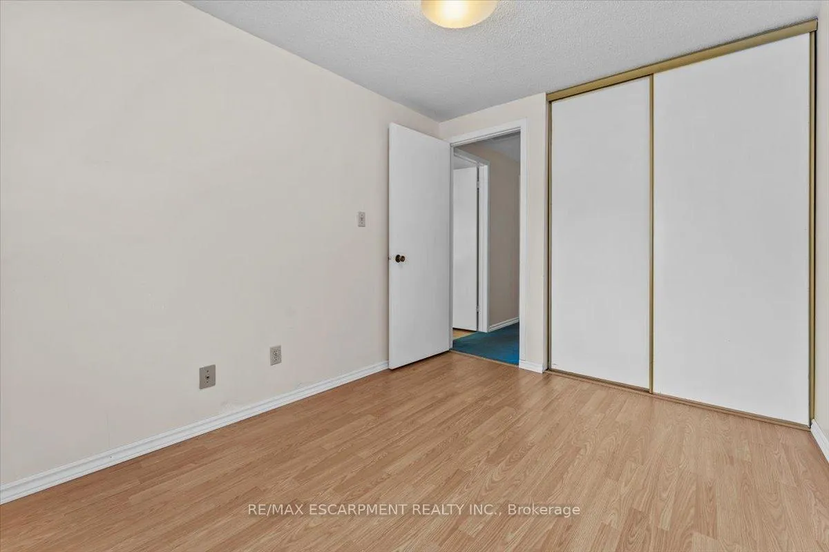 Photo 25 of Unit 4, 77 Linwell Road, St. Catharines, Lakeport — HOMEH