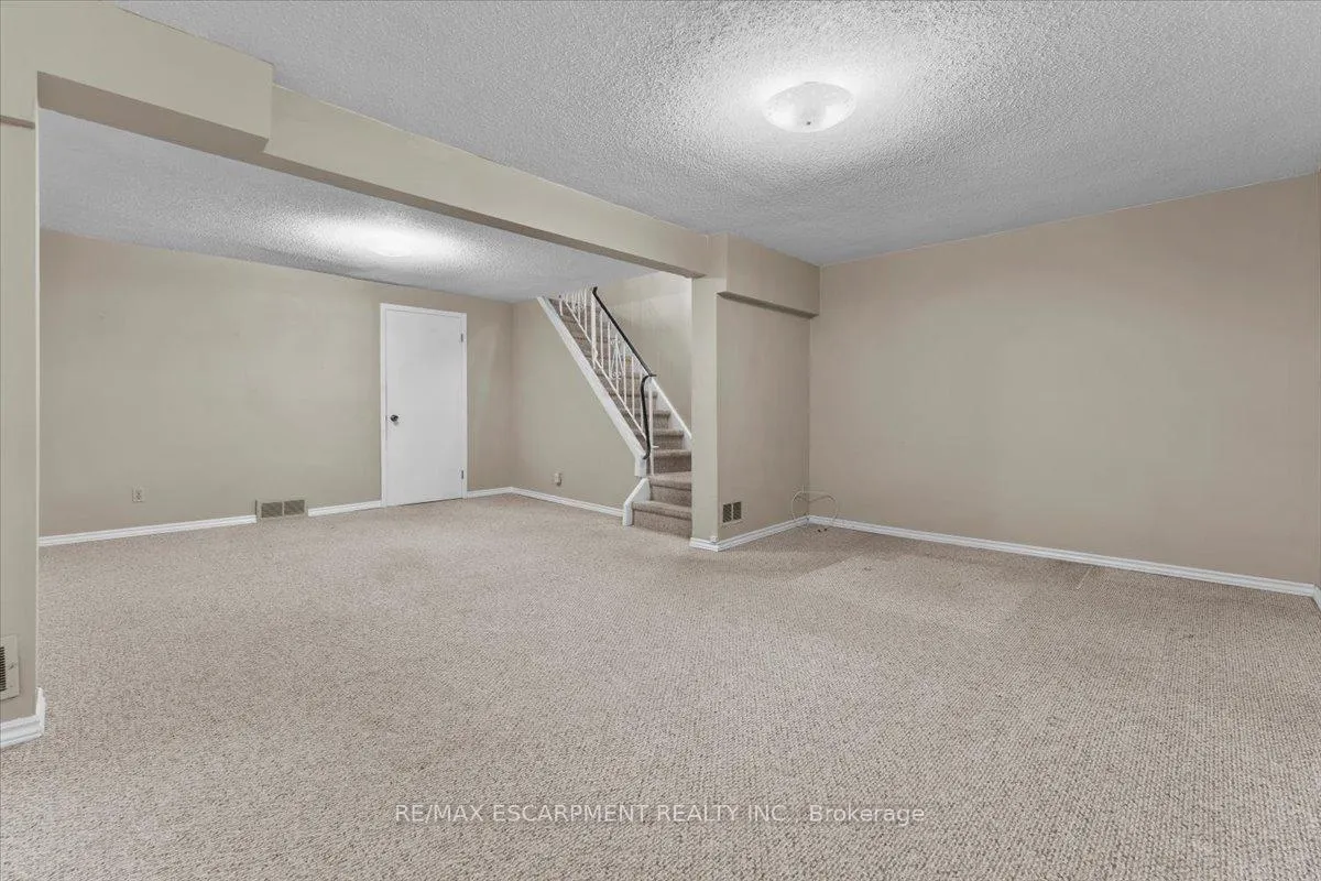 Photo 29 of Unit 4, 77 Linwell Road, St. Catharines, Lakeport — HOMEH