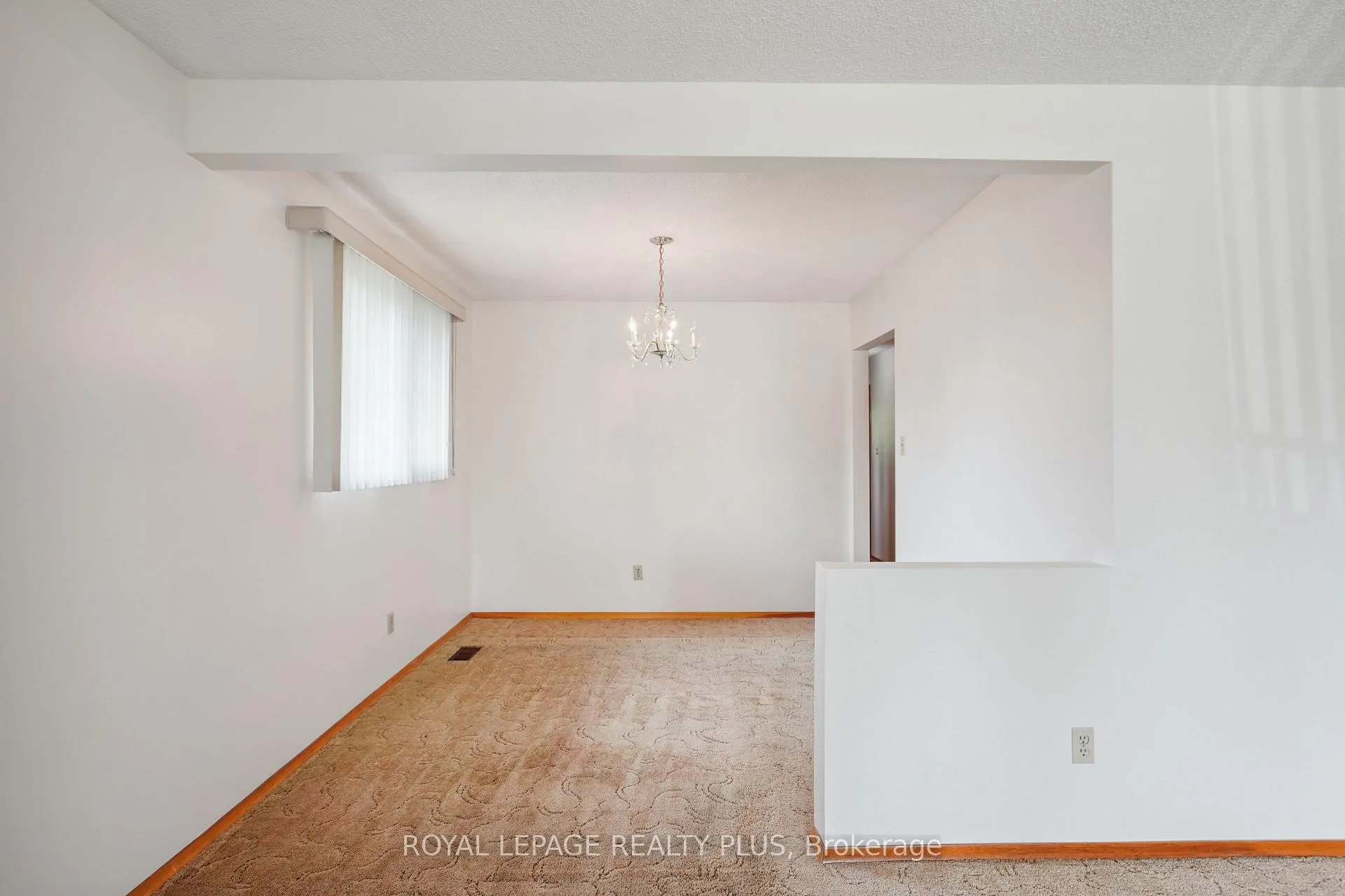 Photo 9 of 40 Forest Hill Crescent, Hamilton, Red Hill — HOMEH