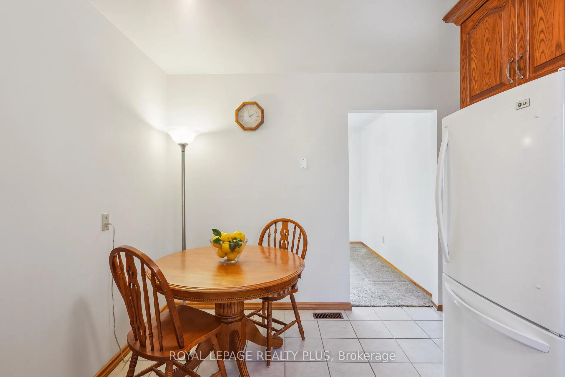 Photo 14 of 40 Forest Hill Crescent, Hamilton, Red Hill — HOMEH