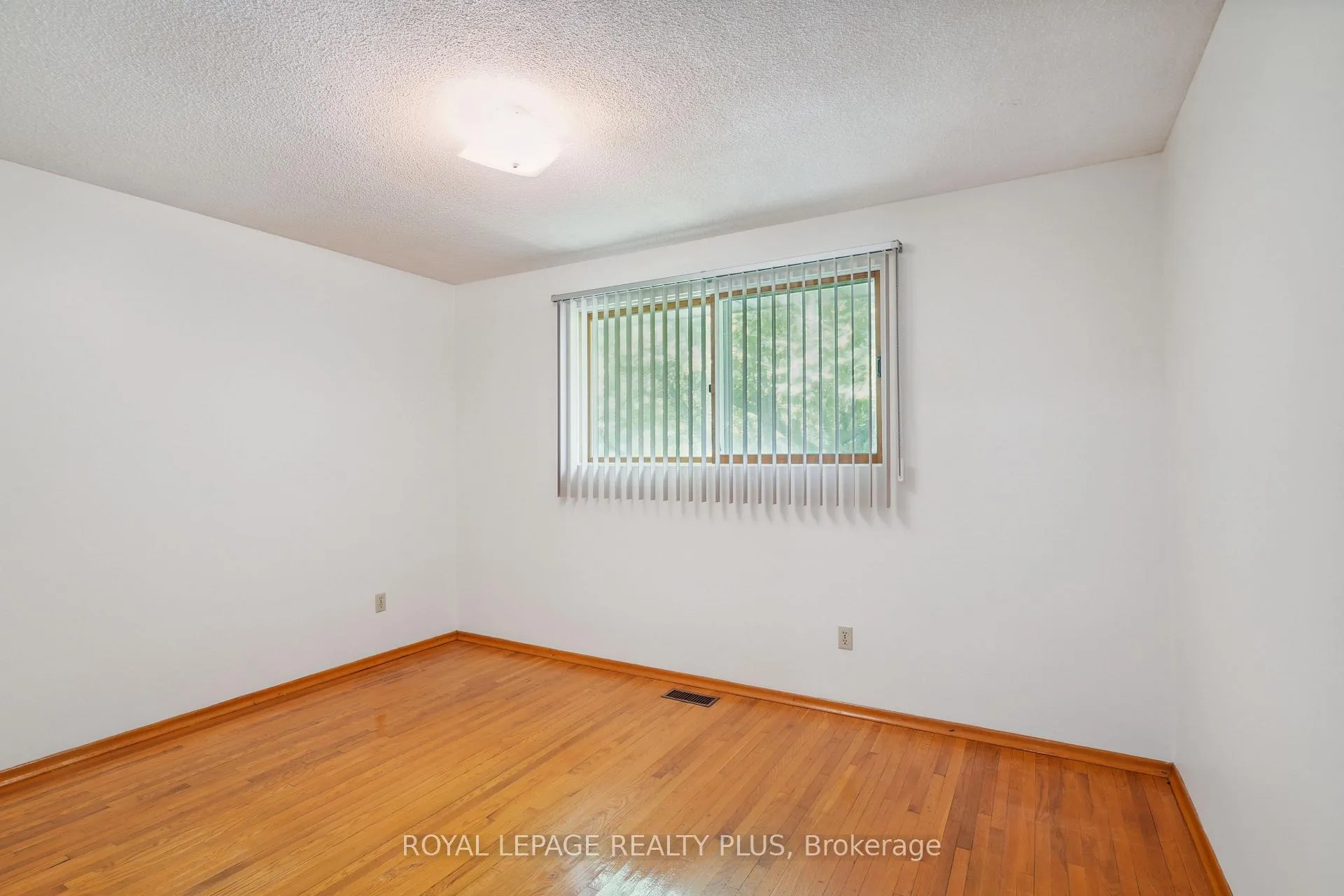 Photo 19 of 40 Forest Hill Crescent, Hamilton, Red Hill — HOMEH