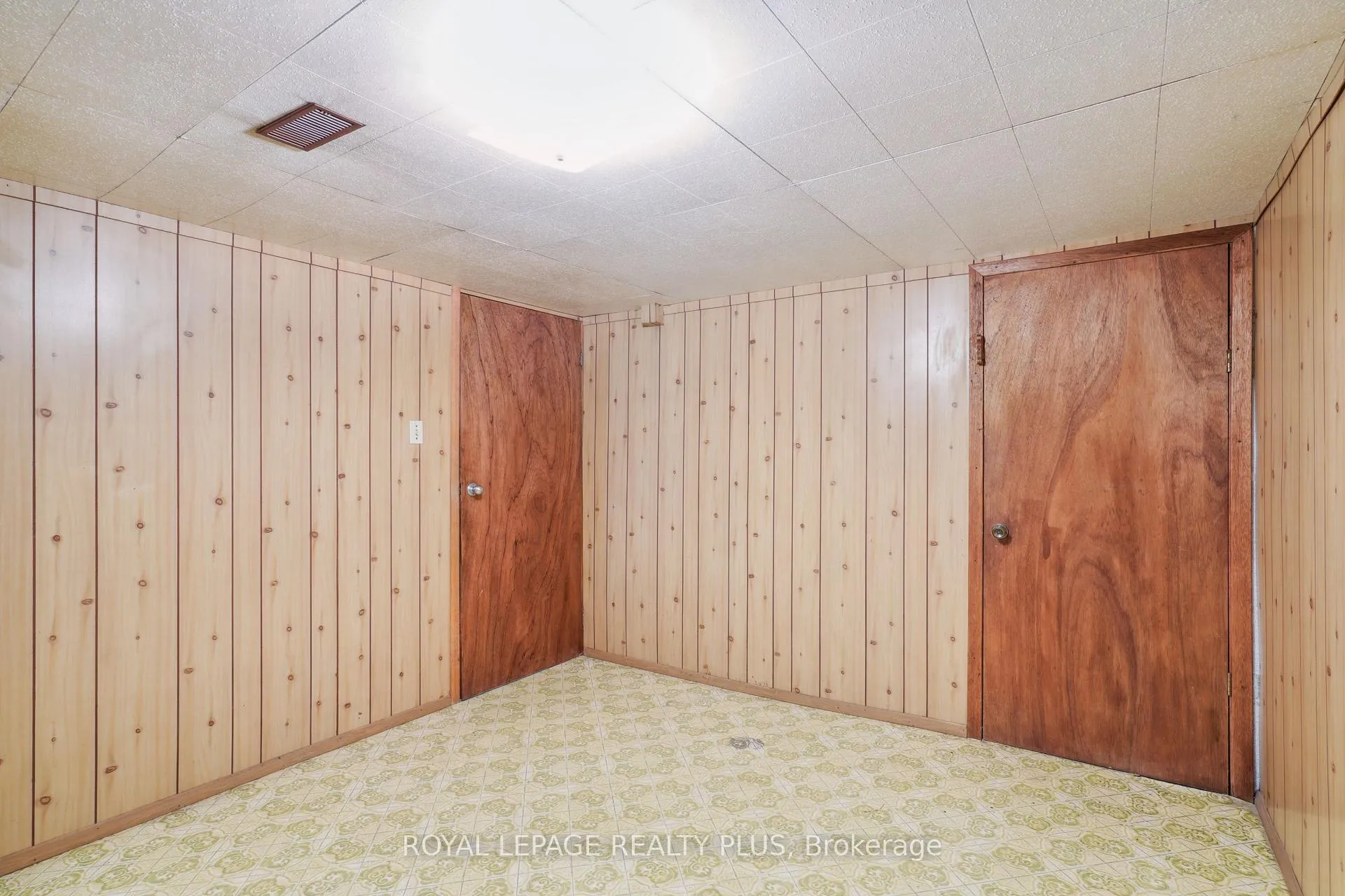 Photo 26 of 40 Forest Hill Crescent, Hamilton, Red Hill — HOMEH