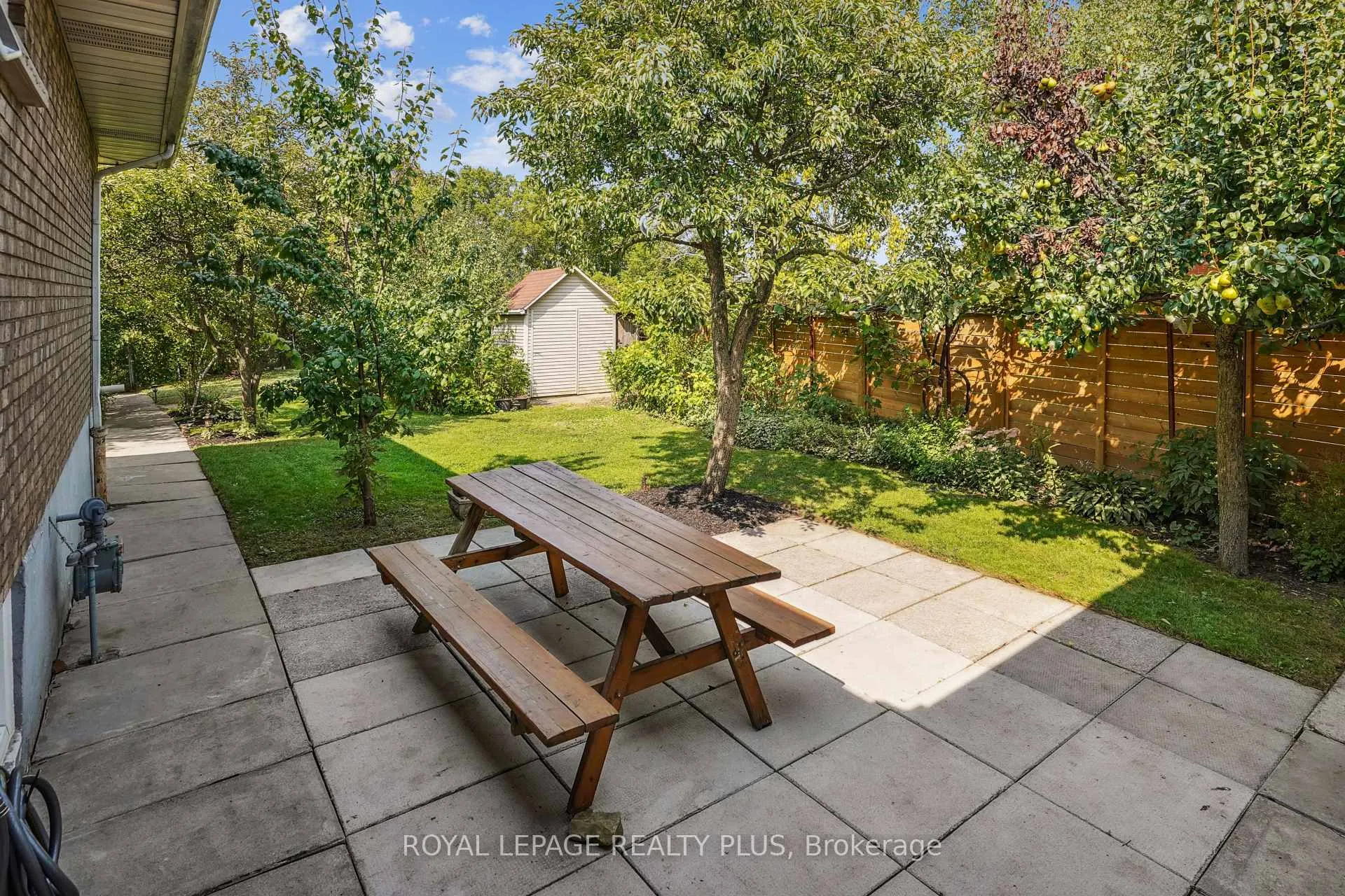 Photo 33 of 40 Forest Hill Crescent, Hamilton, Red Hill — HOMEH