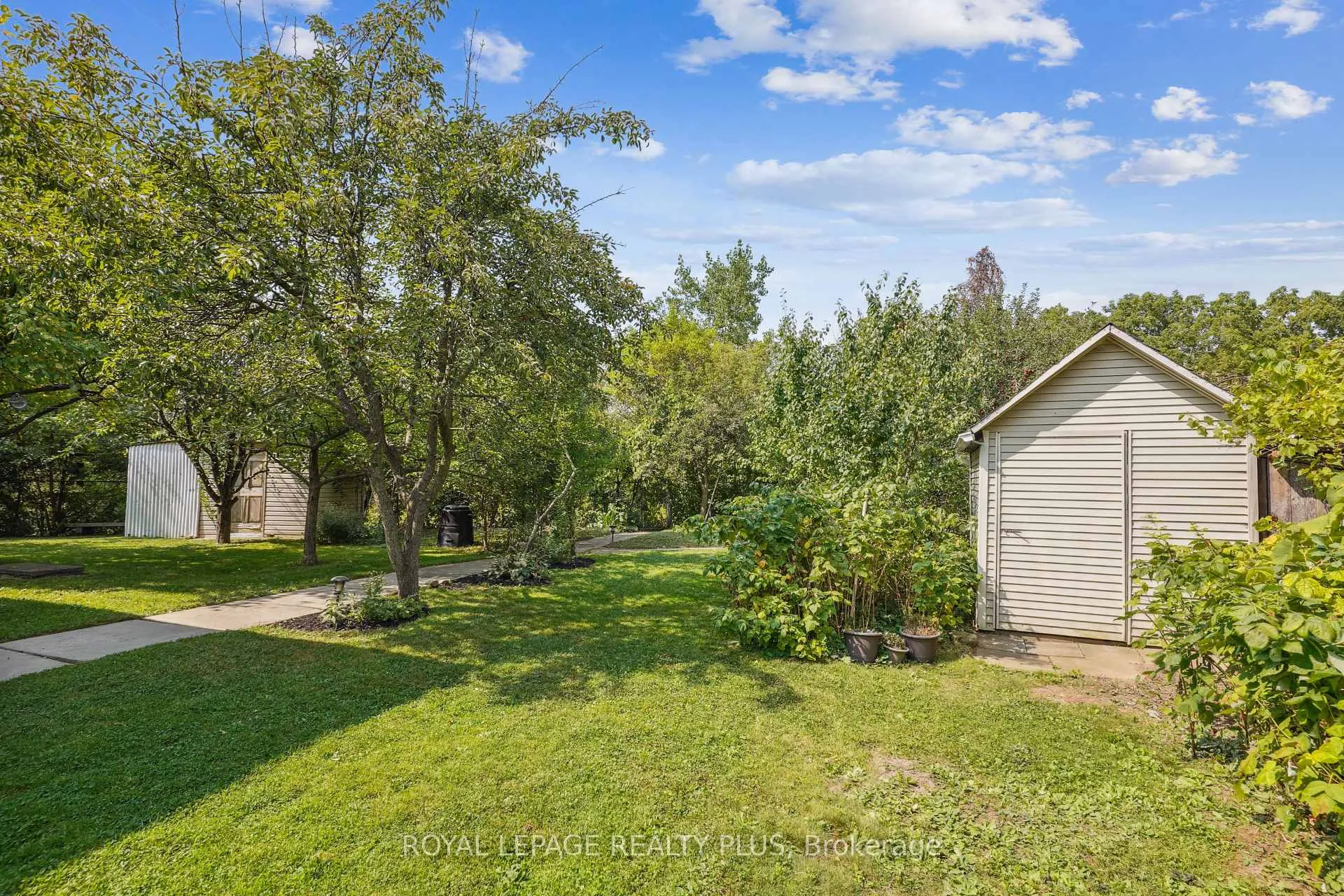 Photo 35 of 40 Forest Hill Crescent, Hamilton, Red Hill — HOMEH
