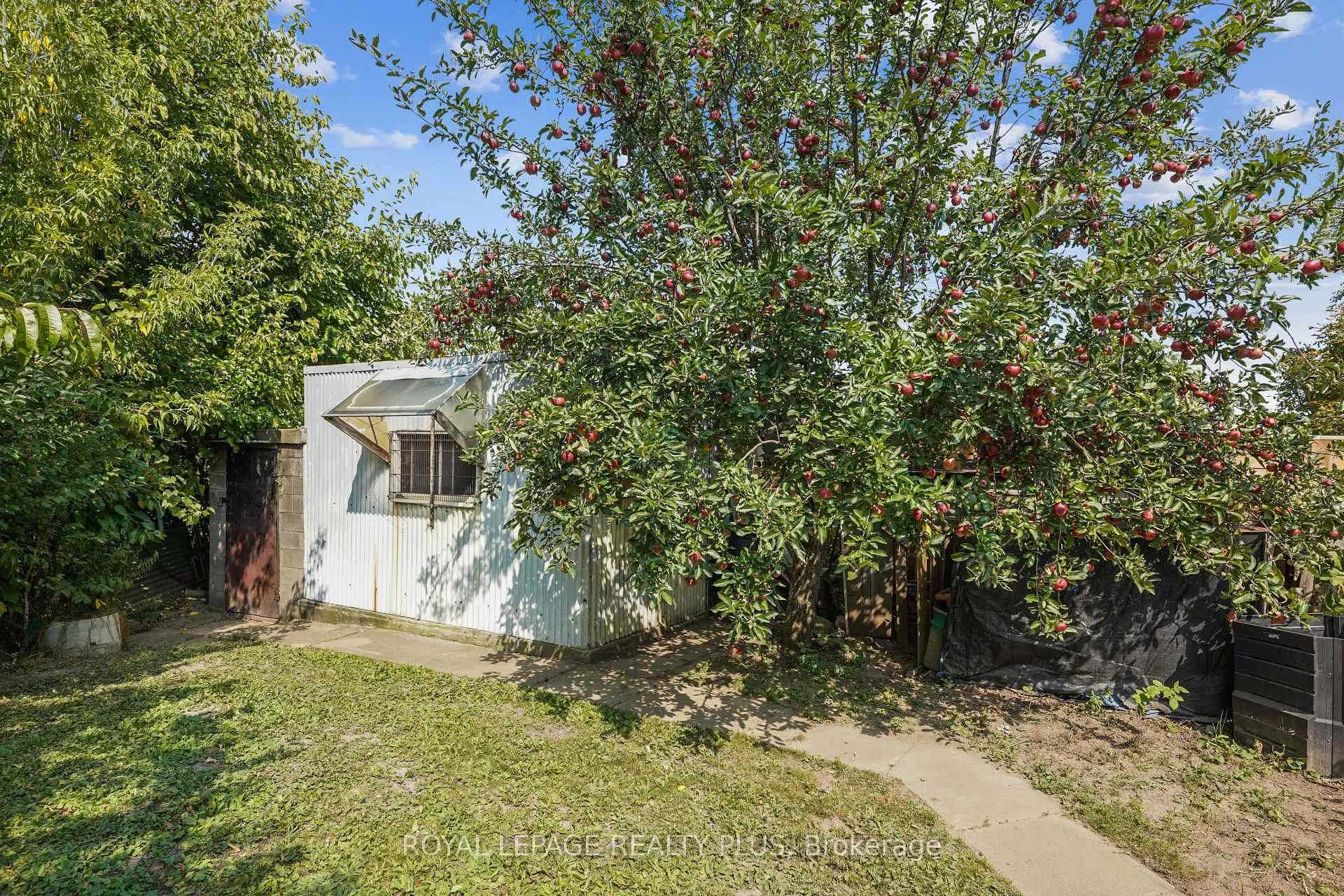 Photo 40 of 40 Forest Hill Crescent, Hamilton, Red Hill — HOMEH