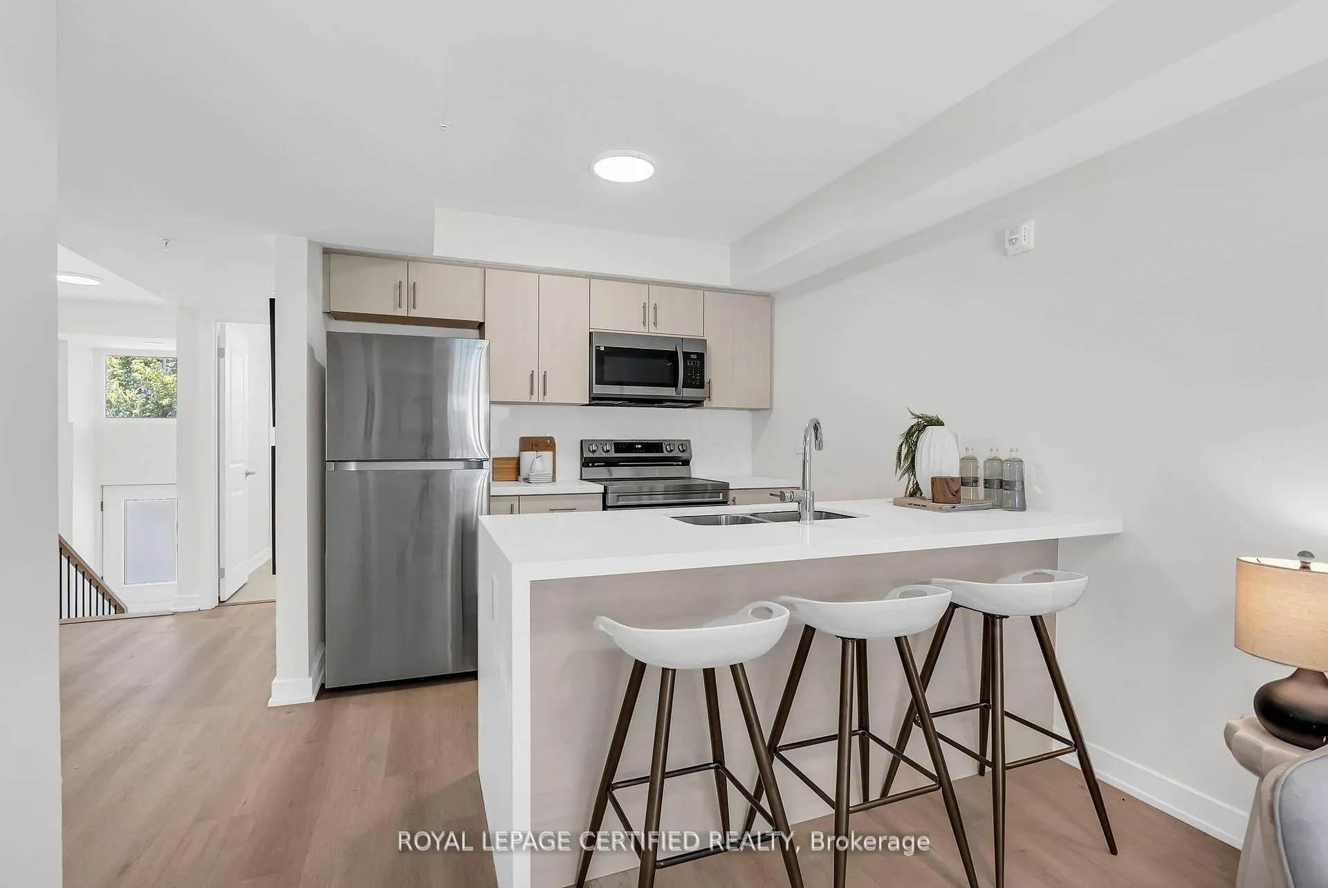Photo 9 of Unit 38, 400 Mary Street E, Whitby, Lynde Creek — HOMEH