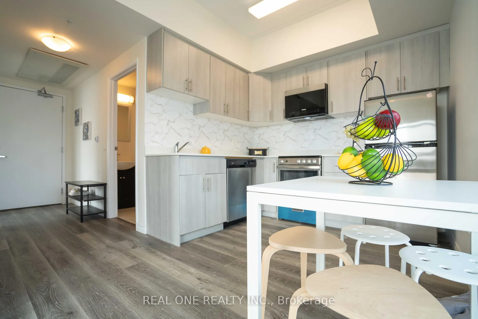 Photo 4 of Unit 902, 246 Lester Street, Waterloo — HOMEH