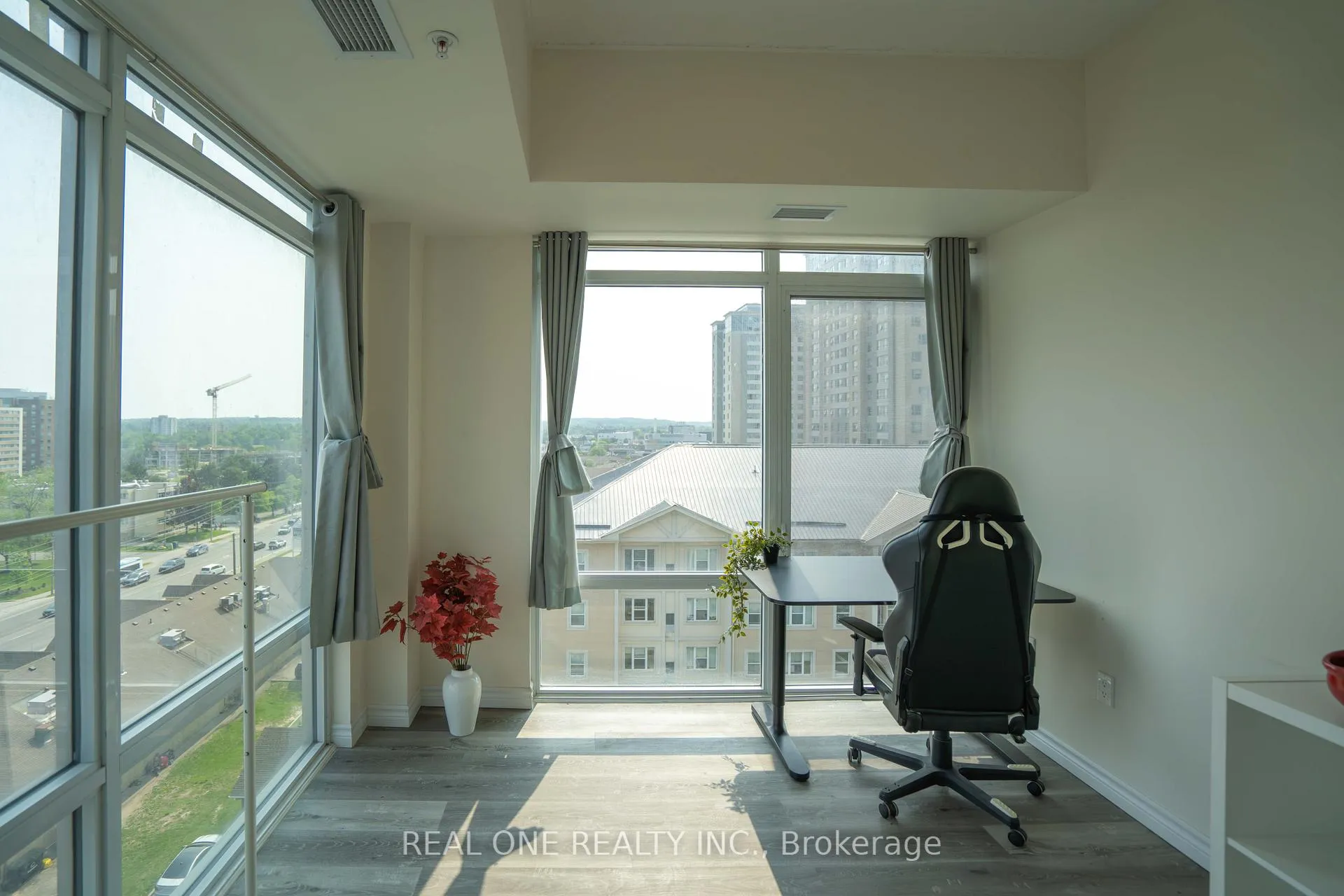Photo 8 of Unit 902, 246 Lester Street, Waterloo — HOMEH