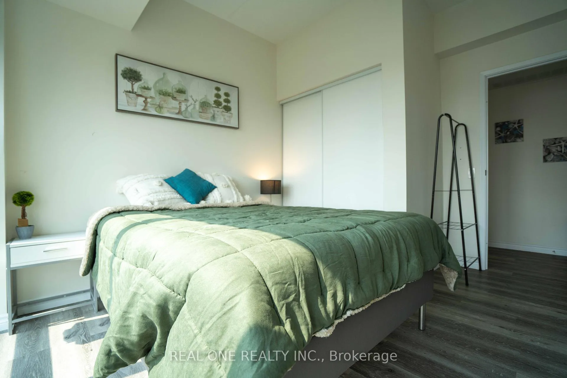 Photo 17 of Unit 902, 246 Lester Street, Waterloo — HOMEH