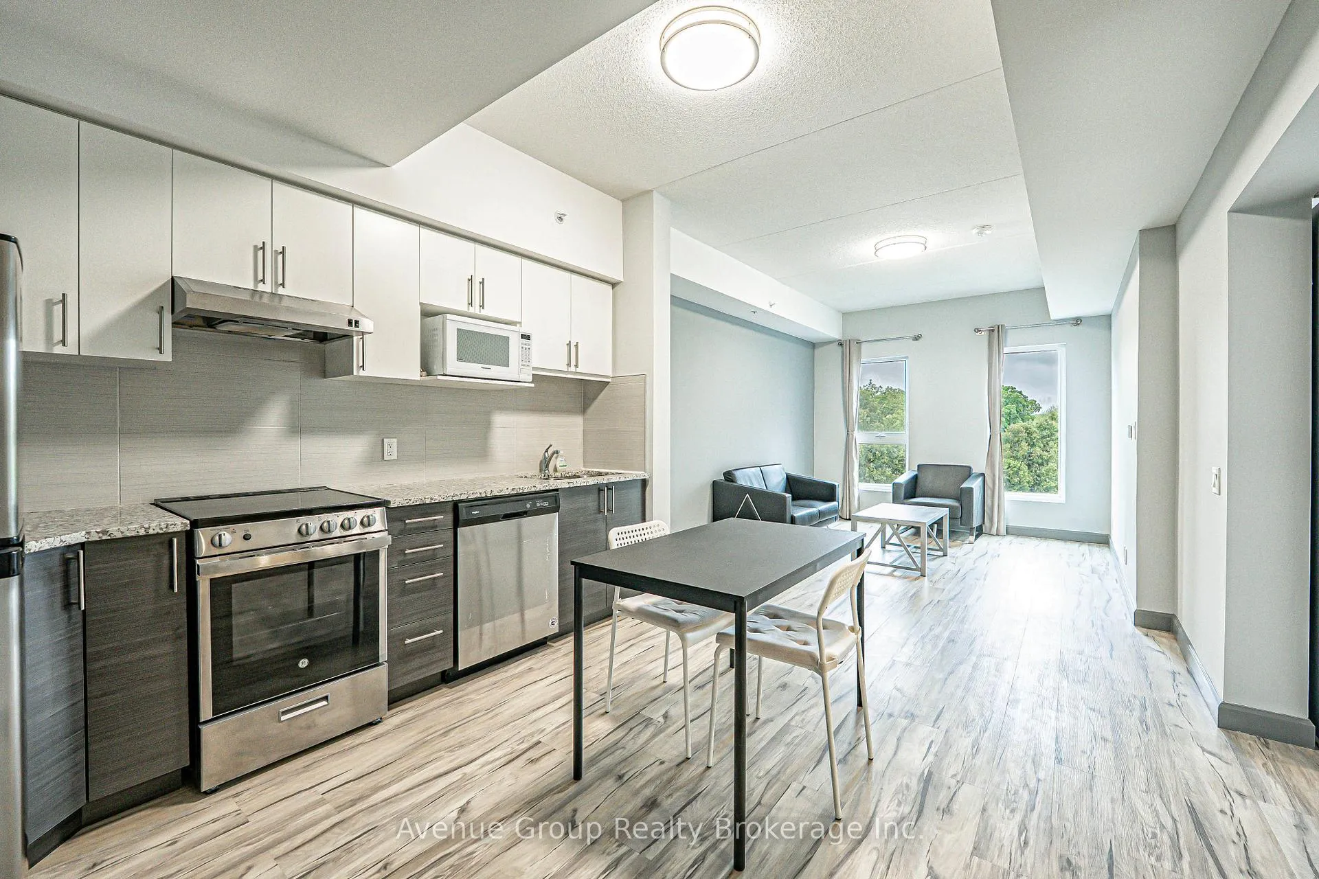 Photo 10 of Unit 401, 77 Leland Street, Hamilton, Ainslie Wood — HOMEH