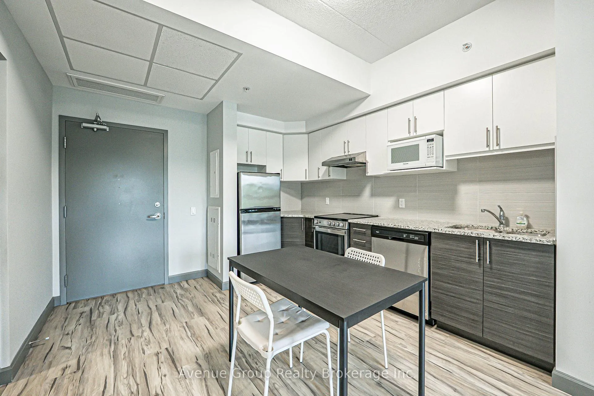 Photo 12 of Unit 401, 77 Leland Street, Hamilton, Ainslie Wood — HOMEH