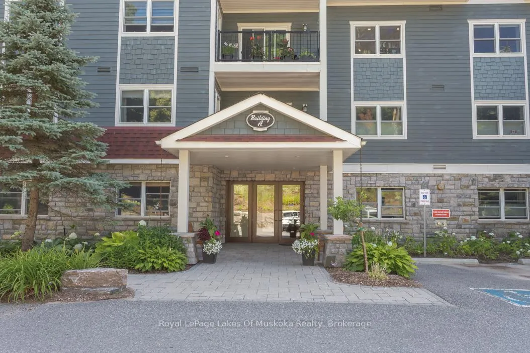 Photo 17 of Unit 202, 10A Kimberley Avenue, Bracebridge, Monck (Bracebridge) — HOMEH