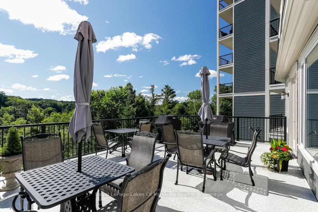 Photo 19 of Unit 202, 10A Kimberley Avenue, Bracebridge, Monck (Bracebridge) — HOMEH