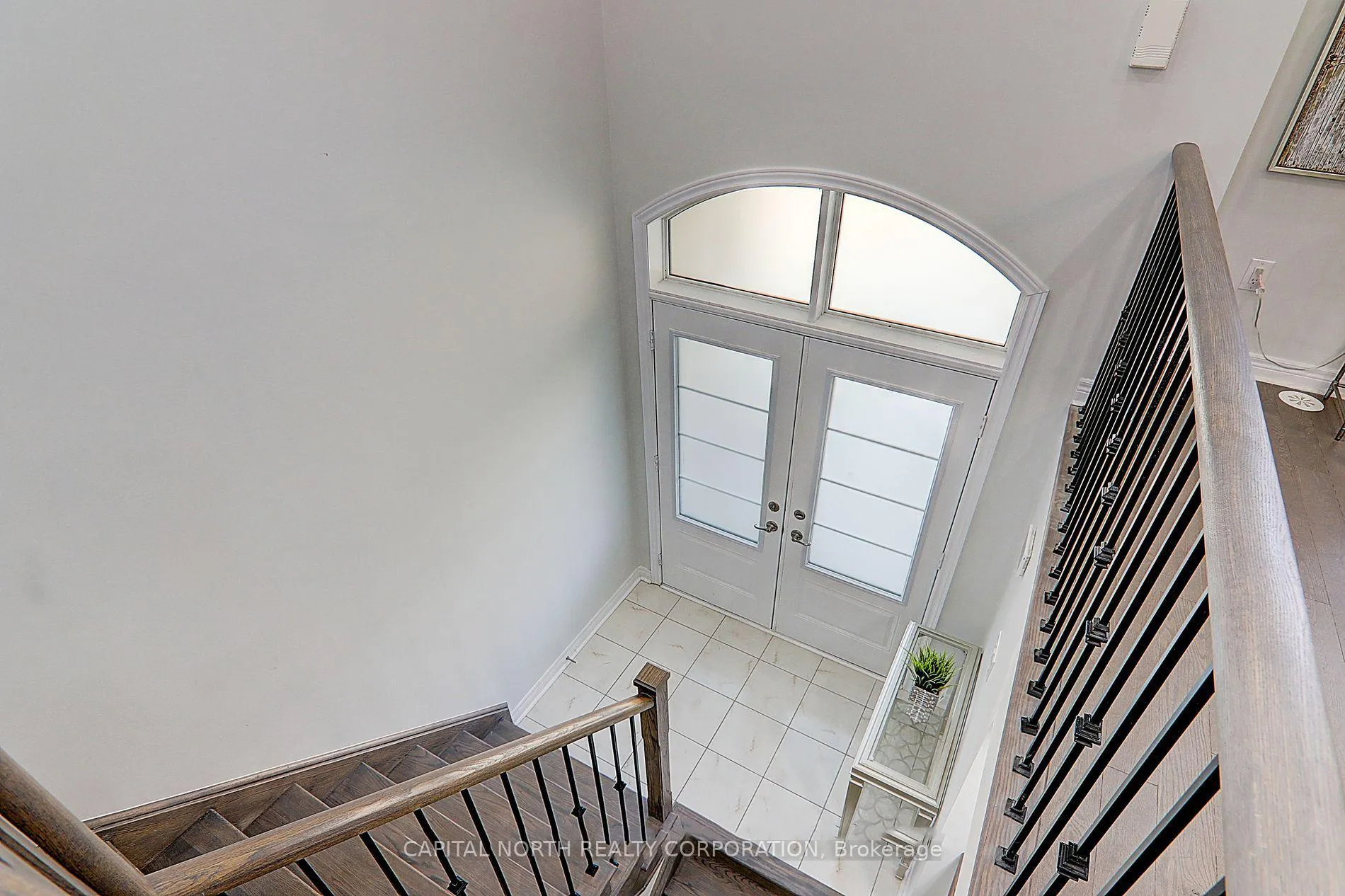 Photo 3 of 83 Grand Trunk Avenue, Vaughan, Patterson — HOMEH