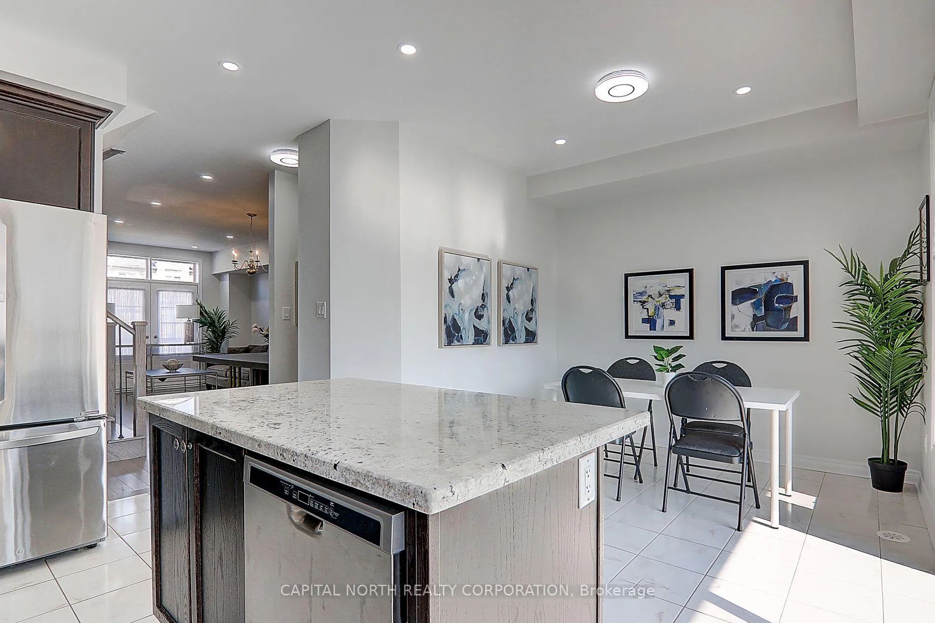 Photo 13 of 83 Grand Trunk Avenue, Vaughan, Patterson — HOMEH