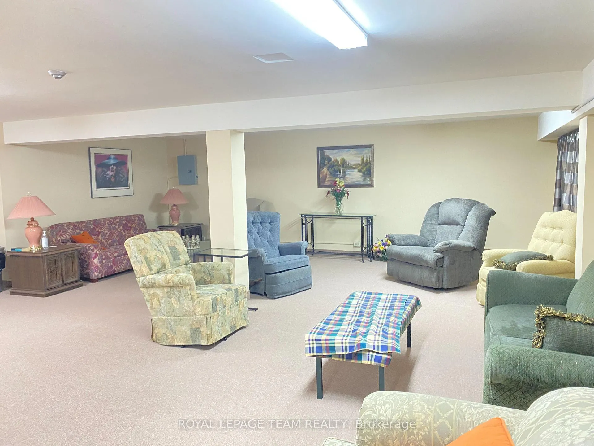 Photo 13 of Unit 303, 16 Sheffield Street, Arnprior — HOMEH