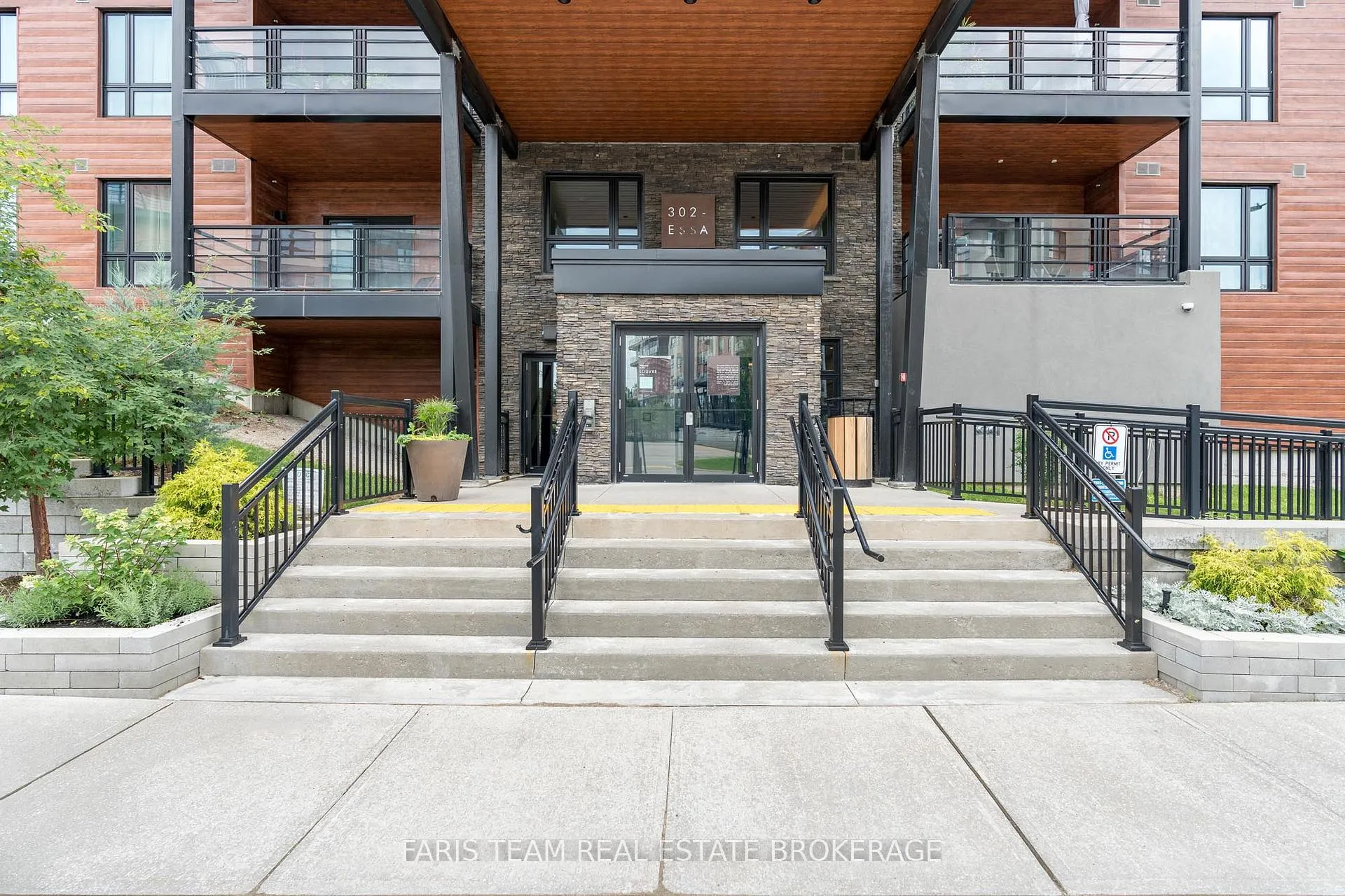 Photo 4 of Unit 603, 302 Essa Road, Barrie, 400 West — HOMEH